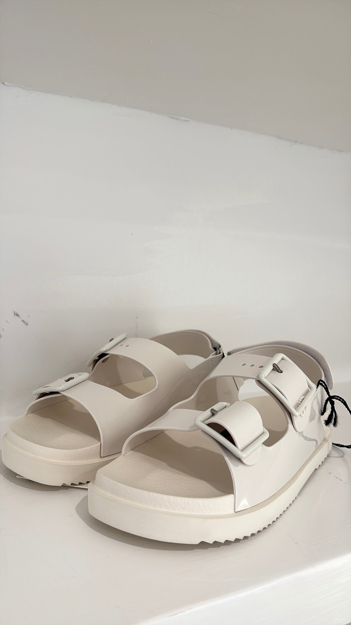 Gucci White Rubber Dad Sandals, 39