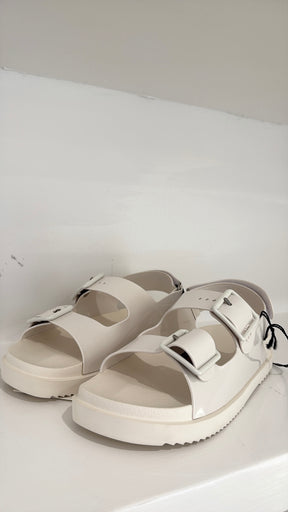 Gucci White Rubber Dad Sandals, 39