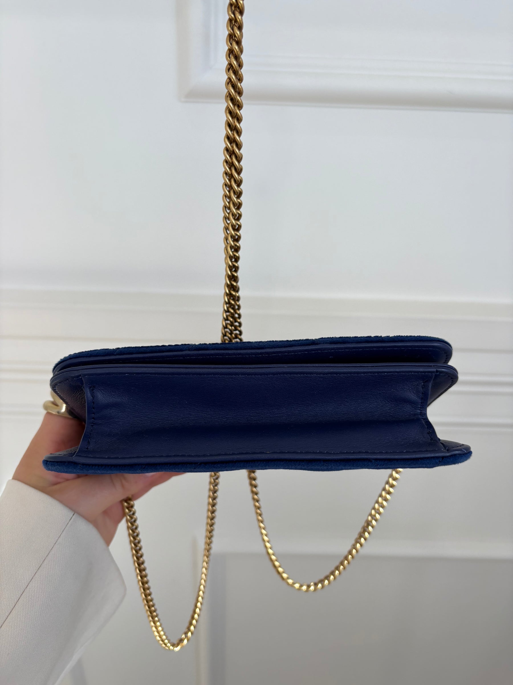 Gucci Blue Velvet Marmont Super Mini Chain Crossbody Bag