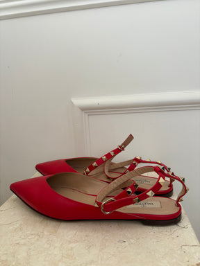 Valentino Garavani Red Pointed Leather Rockstud Flats, 40