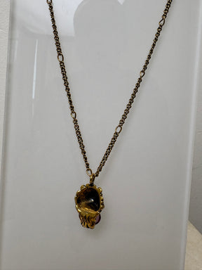 Gucci Gold Tone Lion Pendant Necklace with Purple Stone