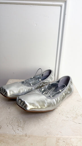 Reformation Silver Ballet Flats, 7.5 US