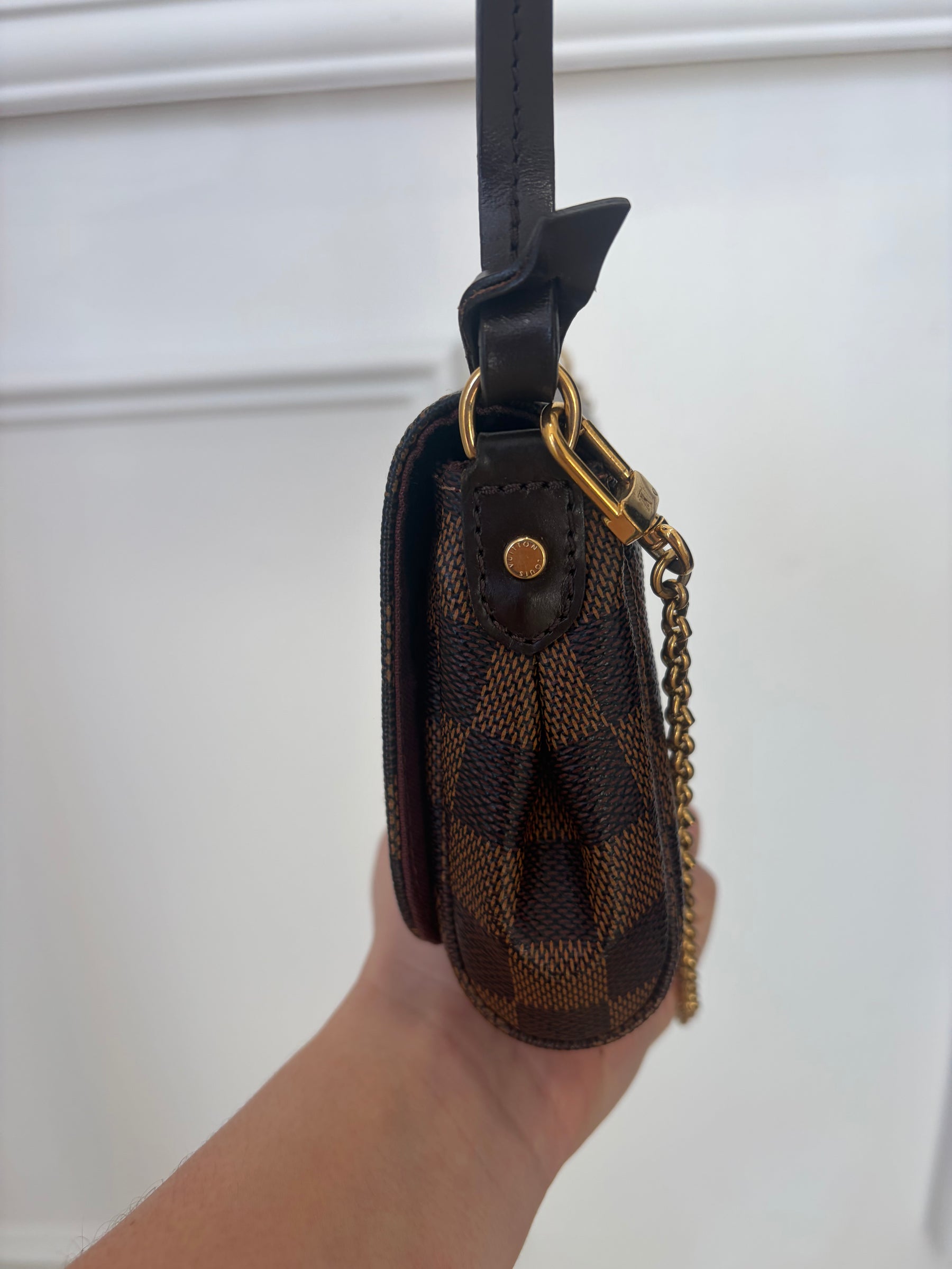 Louis Vuitton Favourite Cross Body MM Brown Damier Bag
