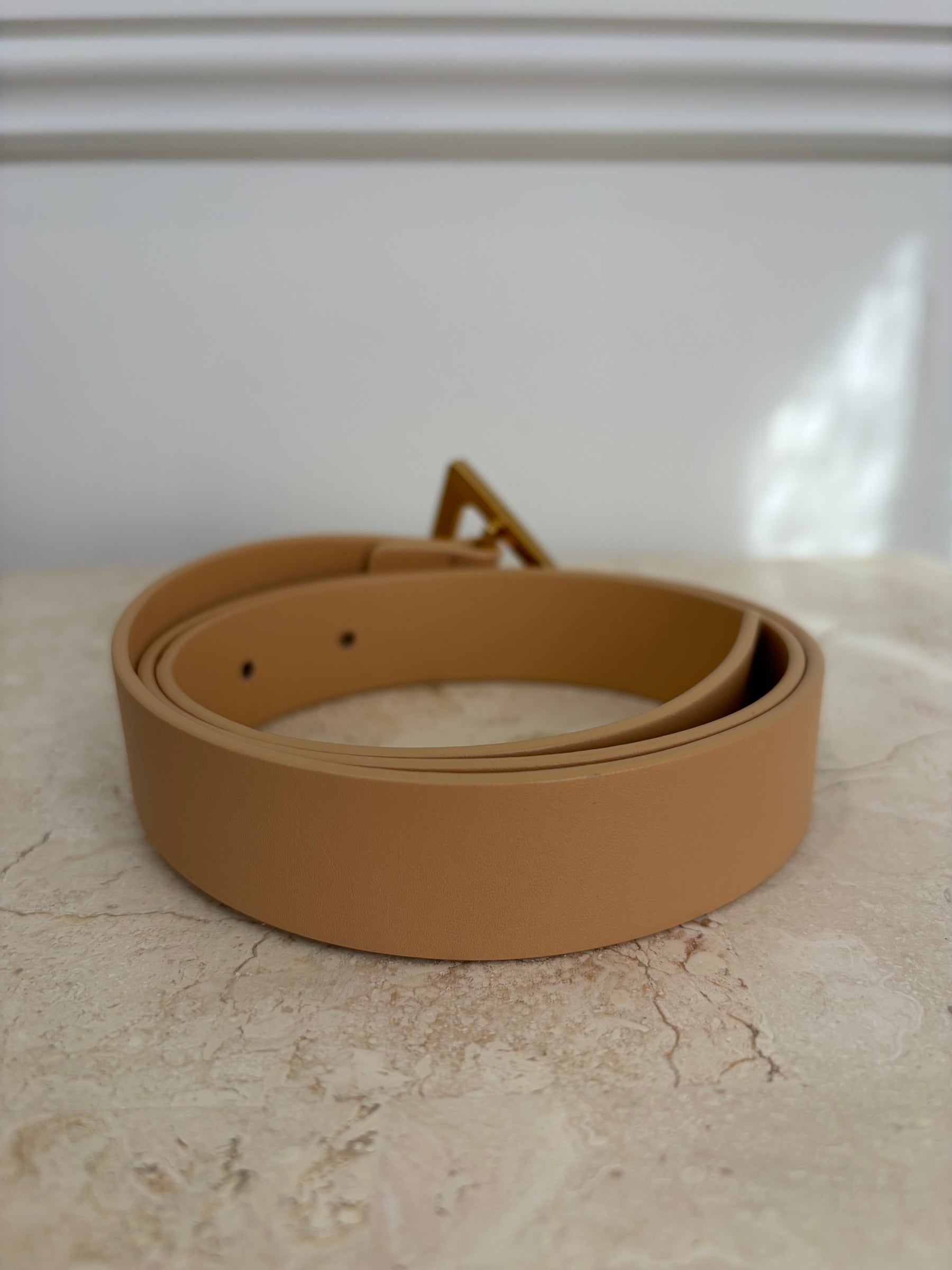 Bottega Veneta Sand Leather Triangle Belt, 75