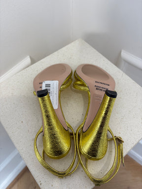 Scanlan Theodore Gold Criss Cross Heeled Sandal, 38
