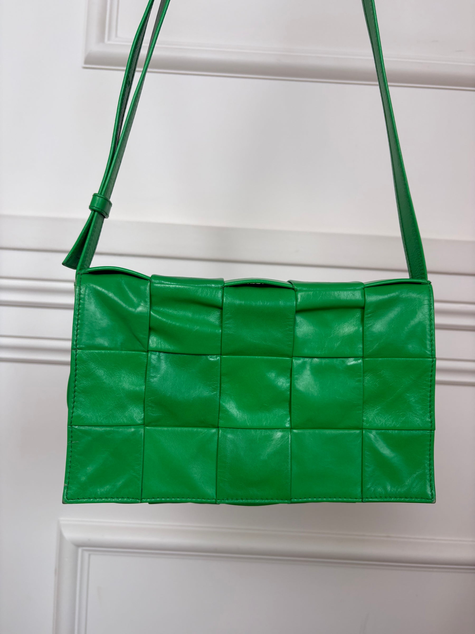 Bottega Veneta Parakeet Green Intrecciato Leather Cassette Bag