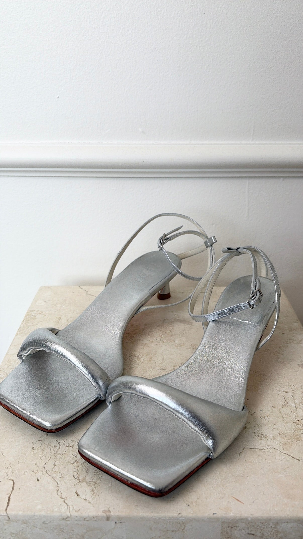 Tibi Silver Padded Leather Strappy Kitten Heel, 38