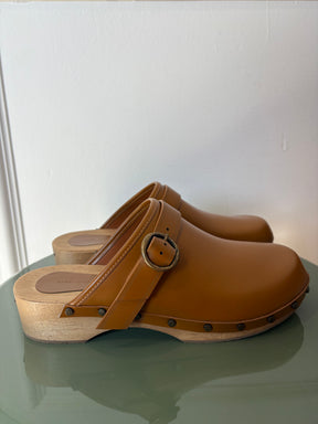 Isable Marant Tan Leather Clogs, 39