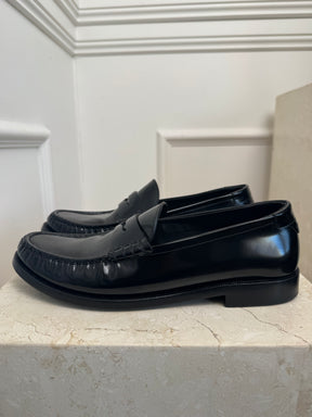 Saint Laurent Black Brushed Leather Logo Loafer, 38.5