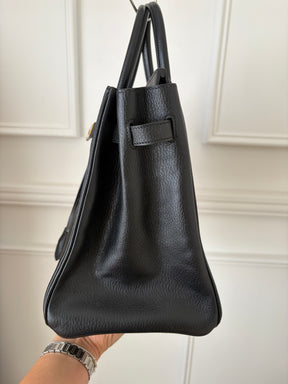 Hermès Birkin 35 in Black Ardennes Leather with Gold Hardware