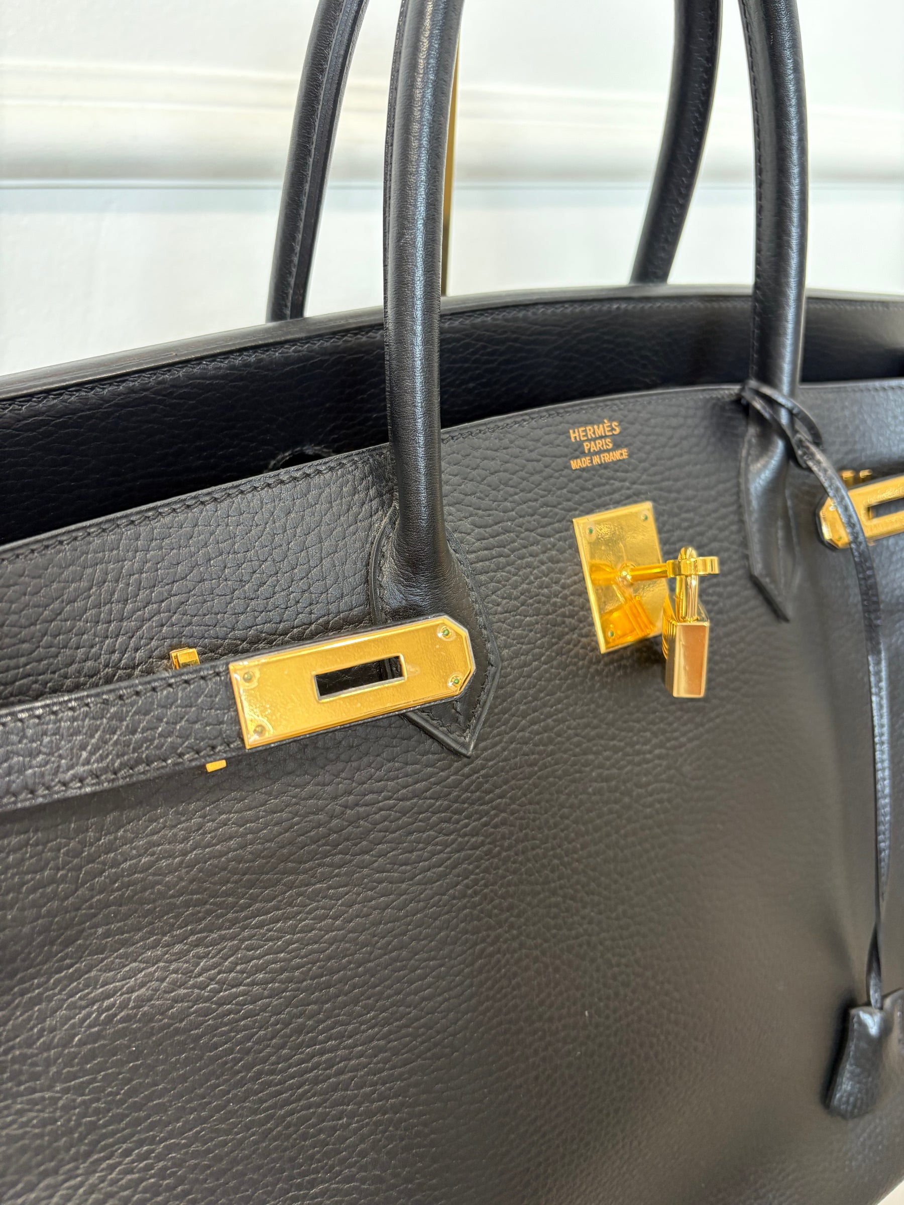 Hermès Birkin 40 in Noir Courchevel Leather