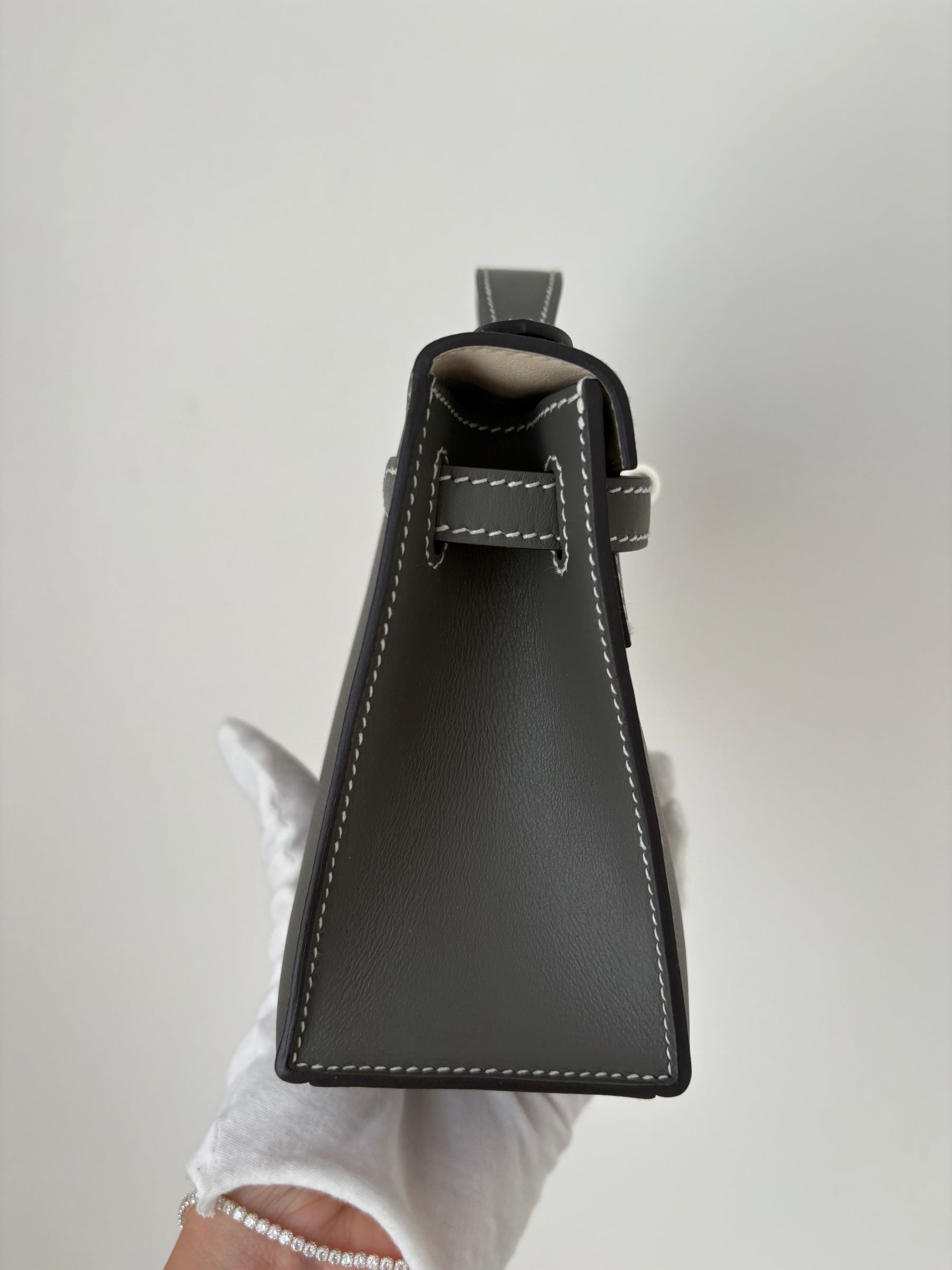 Hermès Kelly Pochette in Gris Meyer Swift Leather with Craie Interior