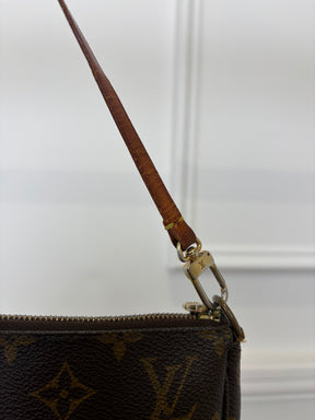 Louis Vuitton Canvas Monogram Pochette Accessoires