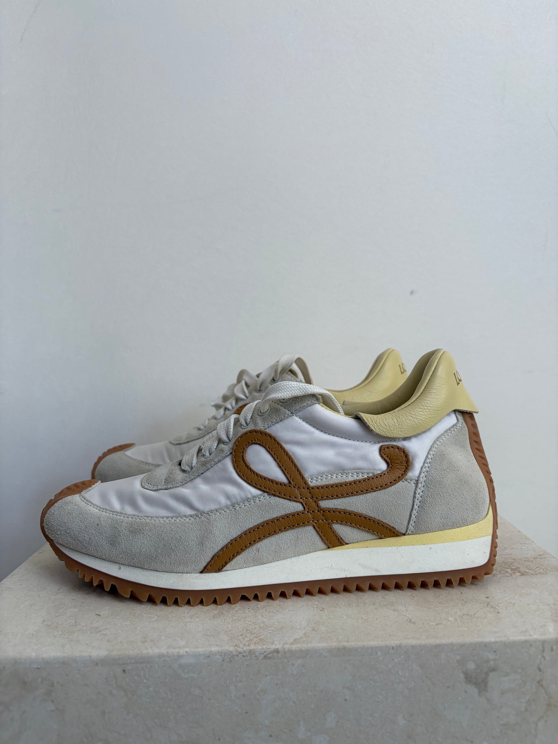 Loewe White Tan and Yellow Flow Runners, 35