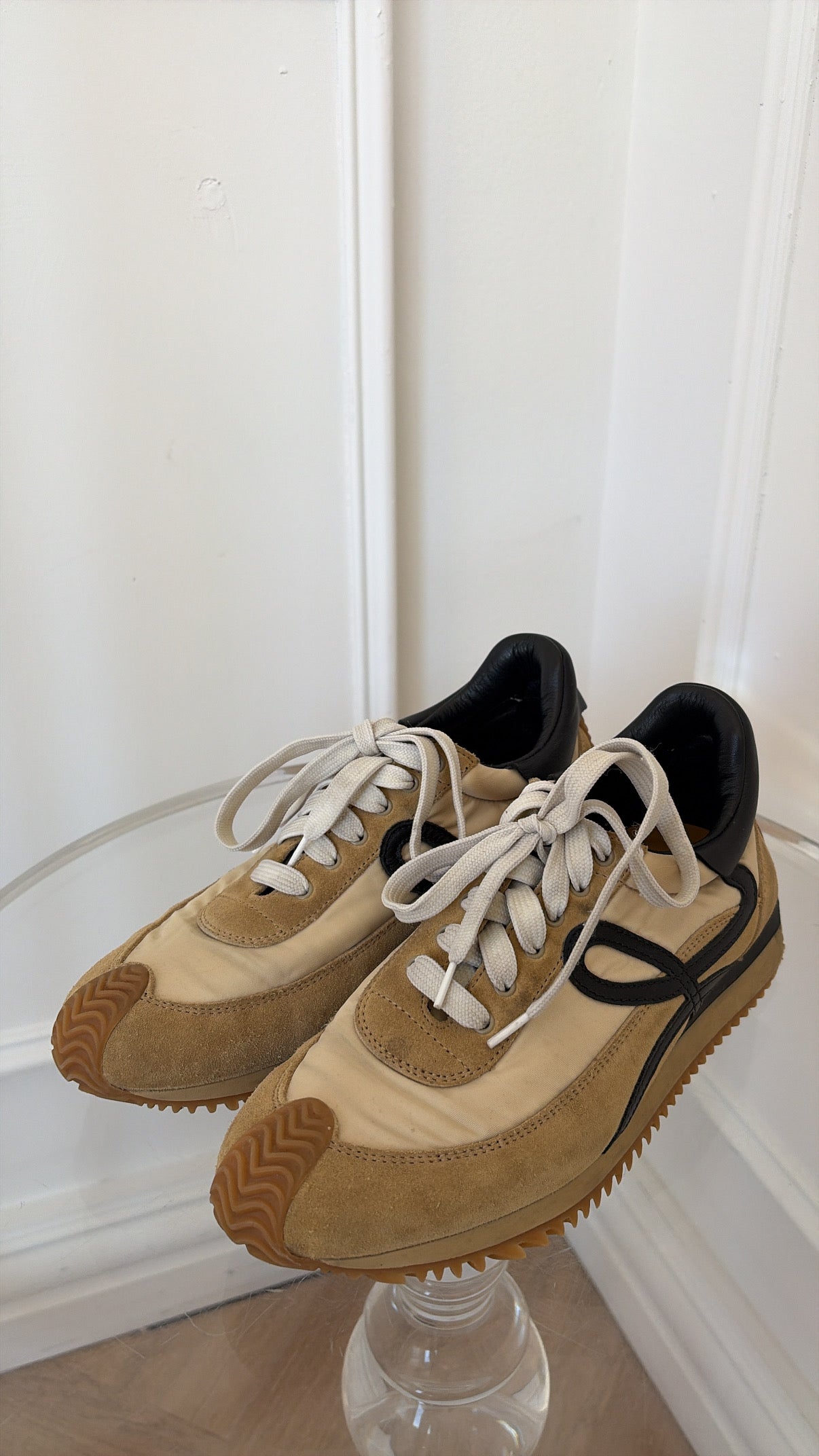 Loewe Beige Suede and black Leather Flow Runner, 38
