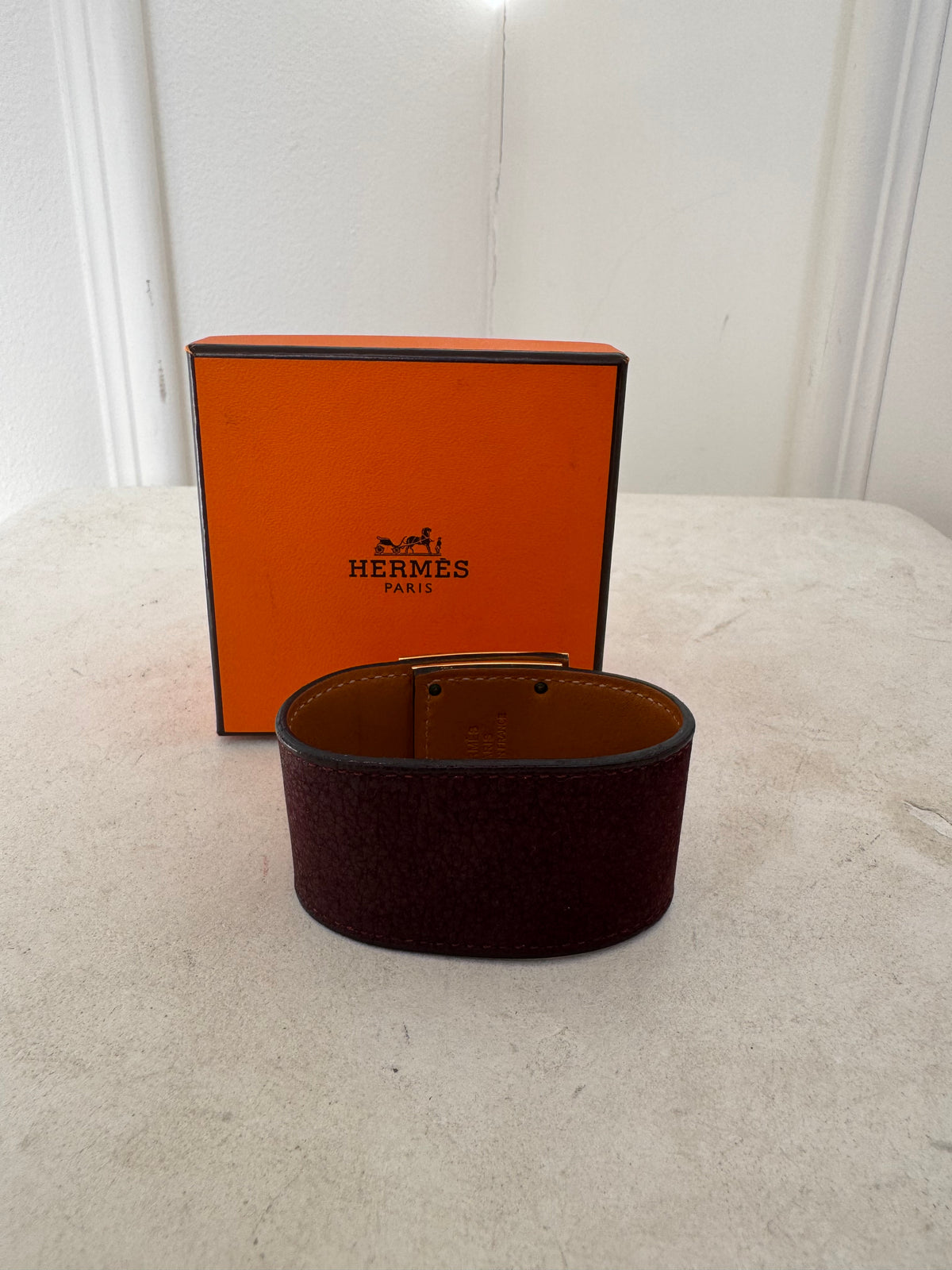 Hermès Burgundy Suede Kelly Dog Bracelet
