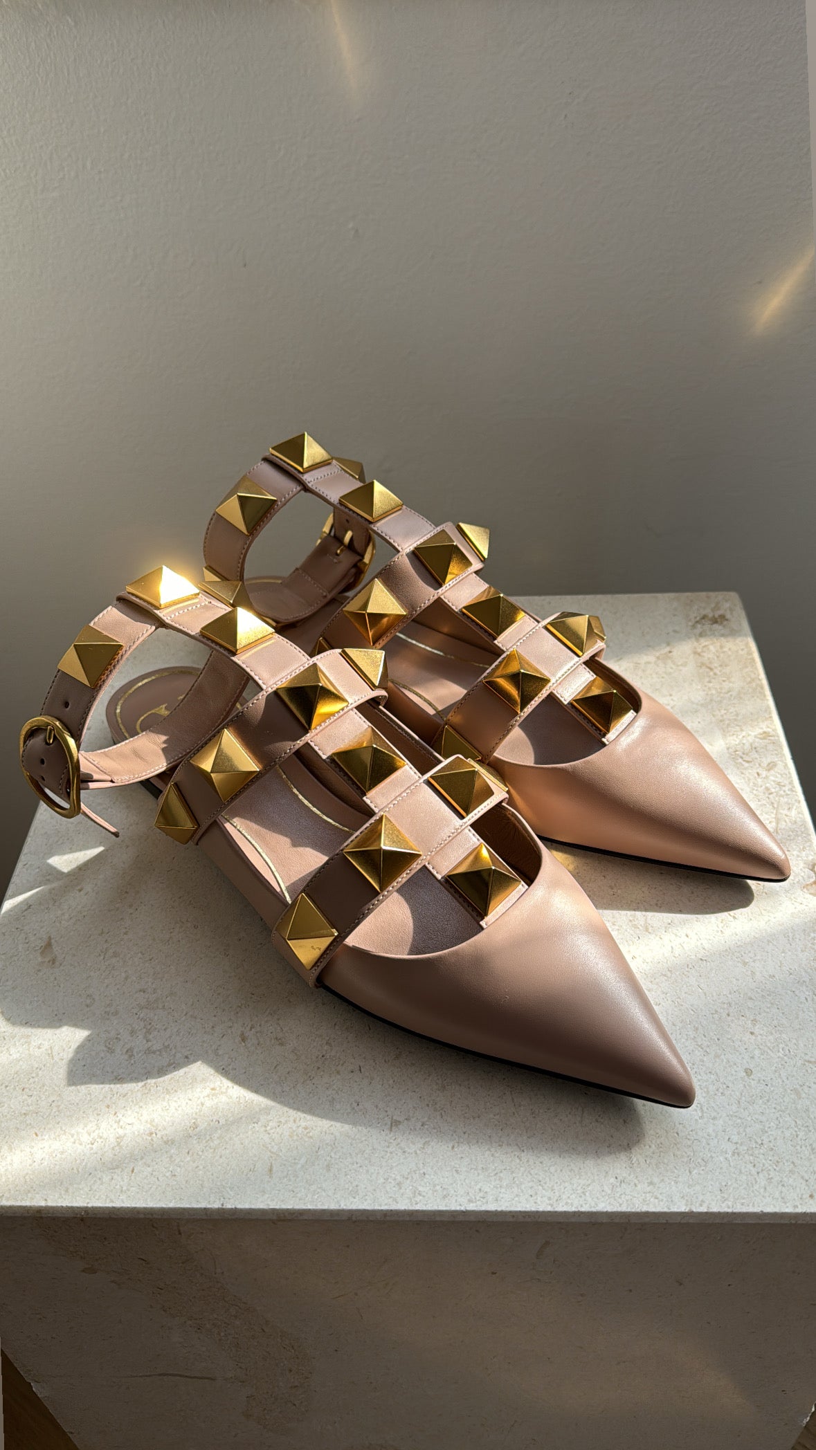 Valentino Garavani Beige Roman Stud Ankle Strap Pointed Flats, 38.5