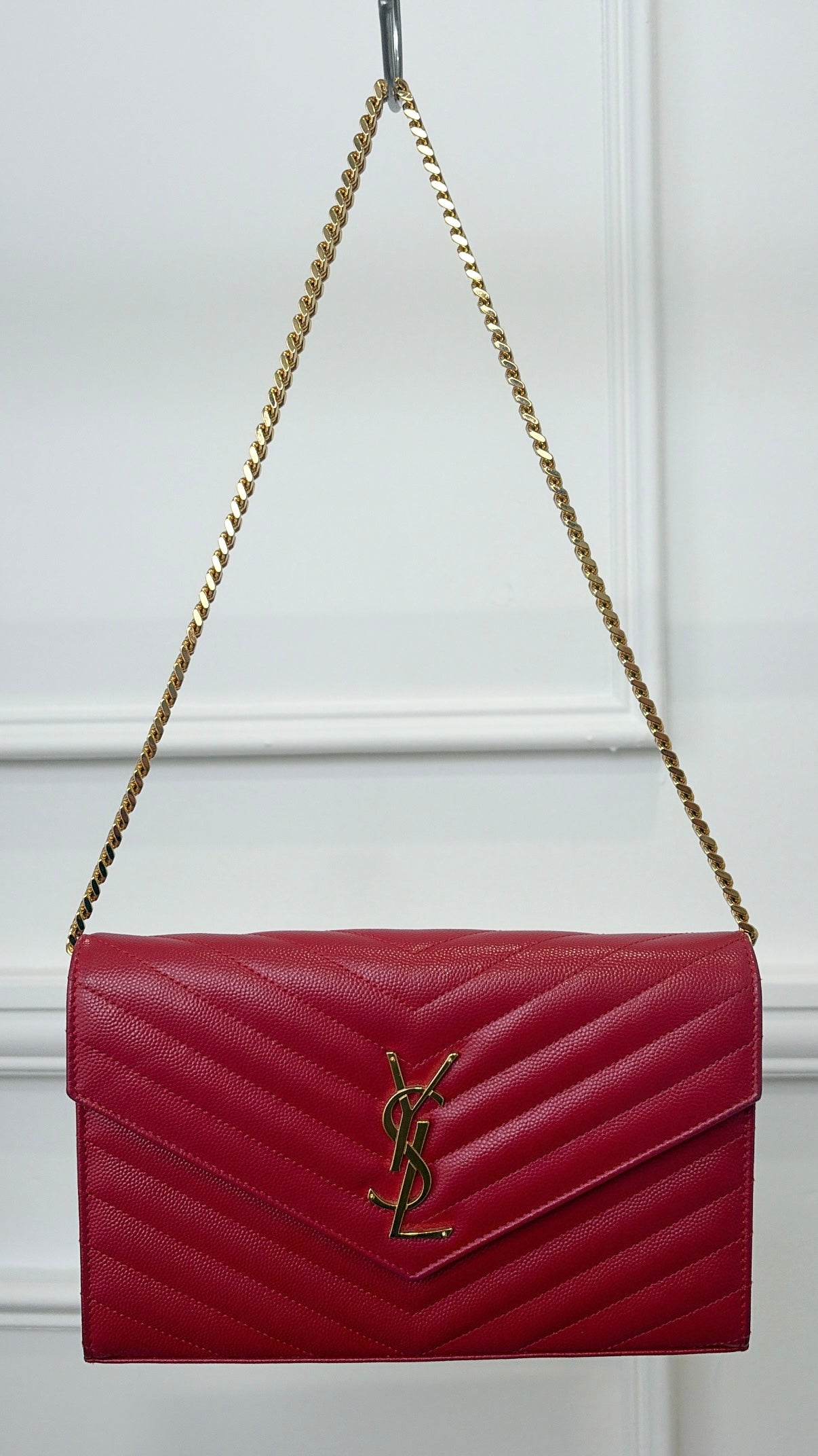 Saint Laurent Red Grained Chevron Leather Cassandre Chain Wallet