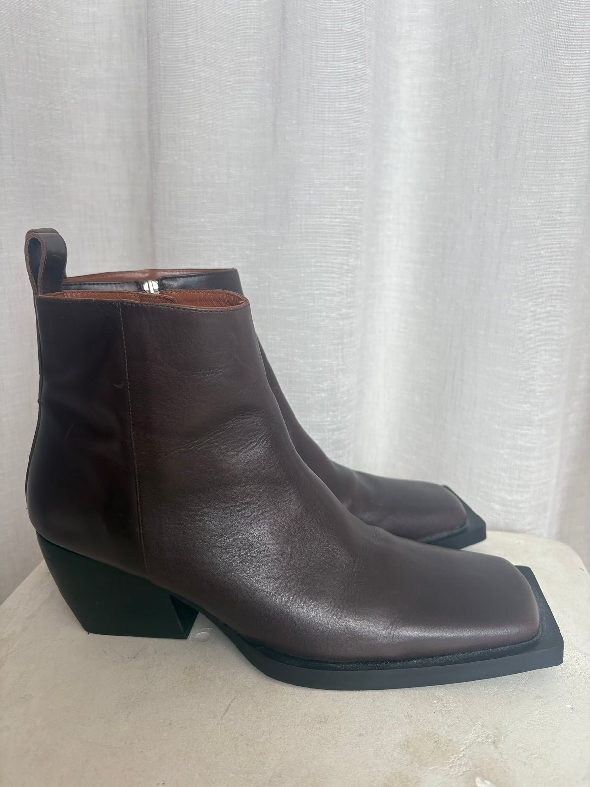 Camilla and Marc Elliana Square Toe Brown Leather Boots, 41