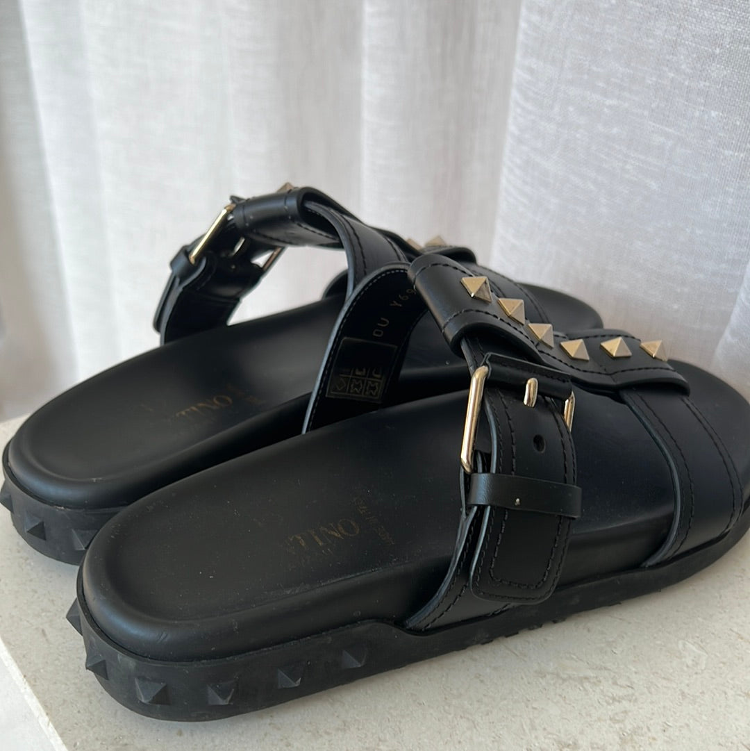 Valentino Garavani Rockstud Flat Base Slide Black, 36