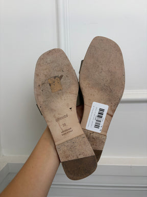Hermès Etoupe Epsom Leather Oran Sandals, 38