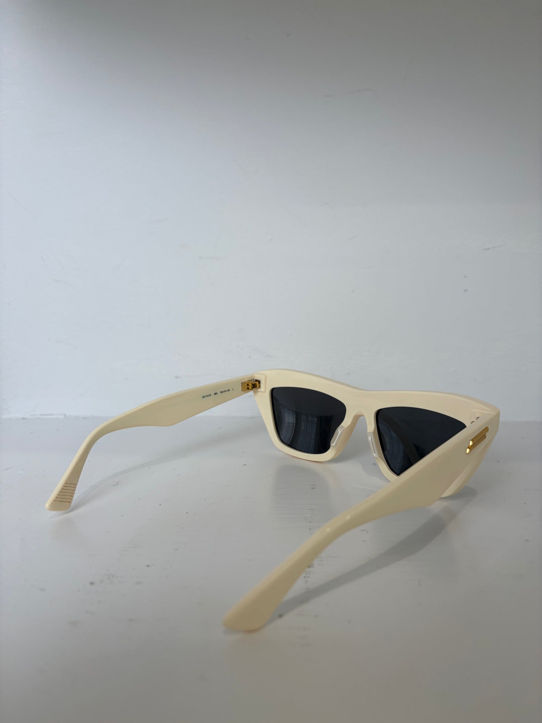 Bottega Veneta Cream Cat Eye Sunglasses