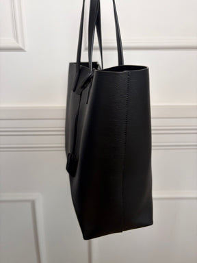 Saint Laurent Shopping Tote In Black Leather