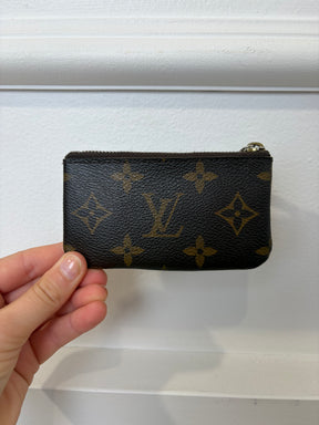 Louis Vuitton Canvas Monogram Key Pouch