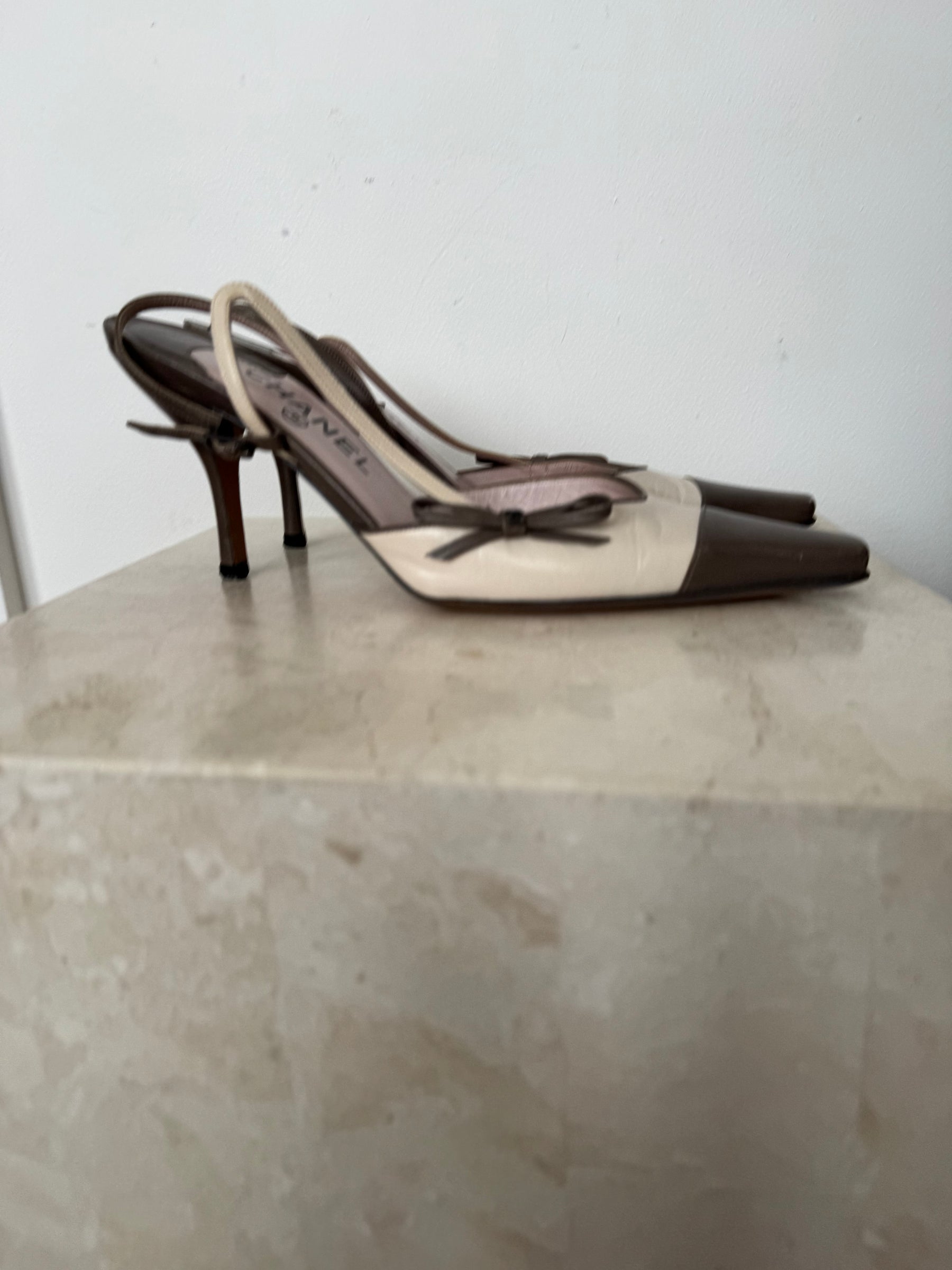 Chanel Taupe and Cream leather Pointed Bow Slingback, 38.5