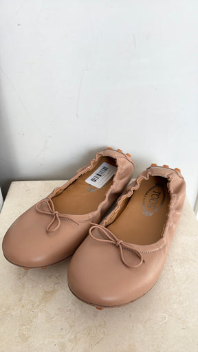 Tod's Blush Leather Ruched Ballet Flats, 40