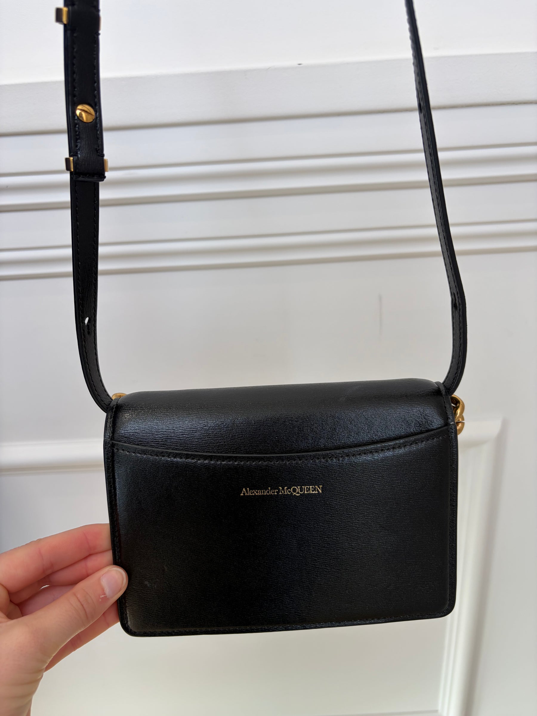 Alexander McQueen Black Leather Knuckle Chain Top Handle Shoulder Bag