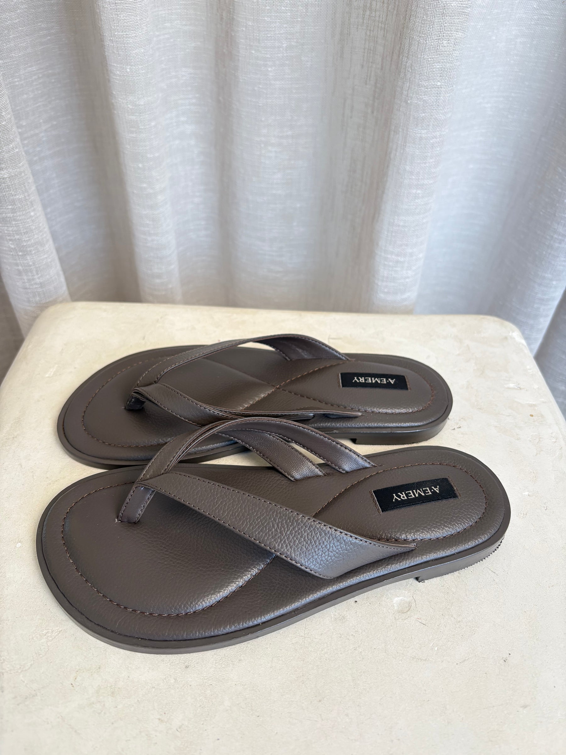 a.emery Brown Leather Thong Sandals, 37