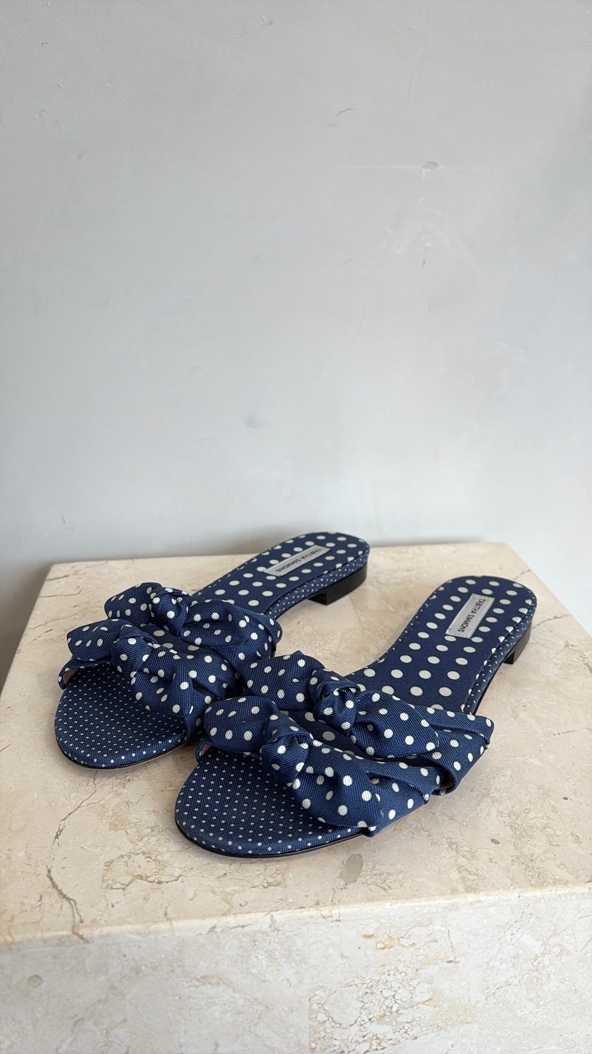 Tabitha Simmons Blue and White Spotted Bow Slides, 37