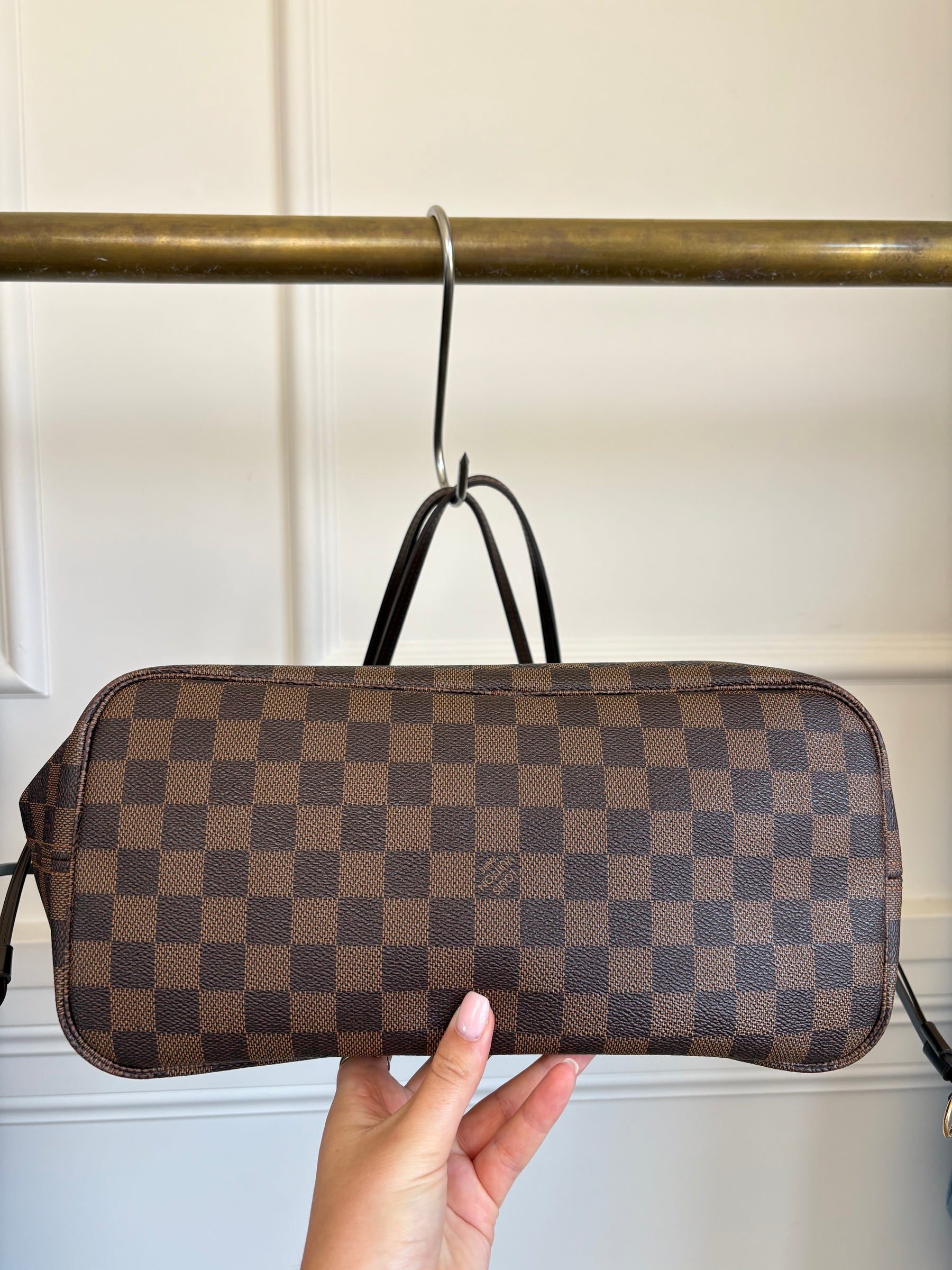 Louis Vuitton Damier Ebene Canvas MM Neverfull