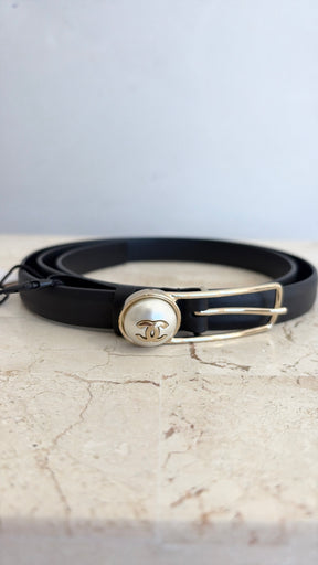 Chanel Black Leather Pearl Logo Thin Belt, 85