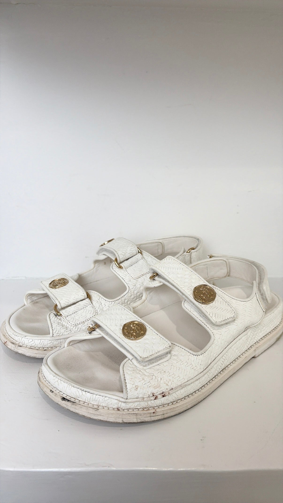Chanel White Coated Raffia Dad Sandals, 37 C