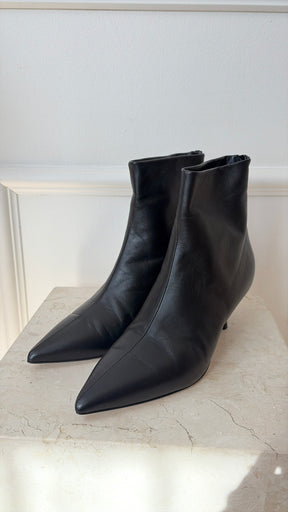 Scanlan Theodore Black Leather Pointed Ankle Boots, 37