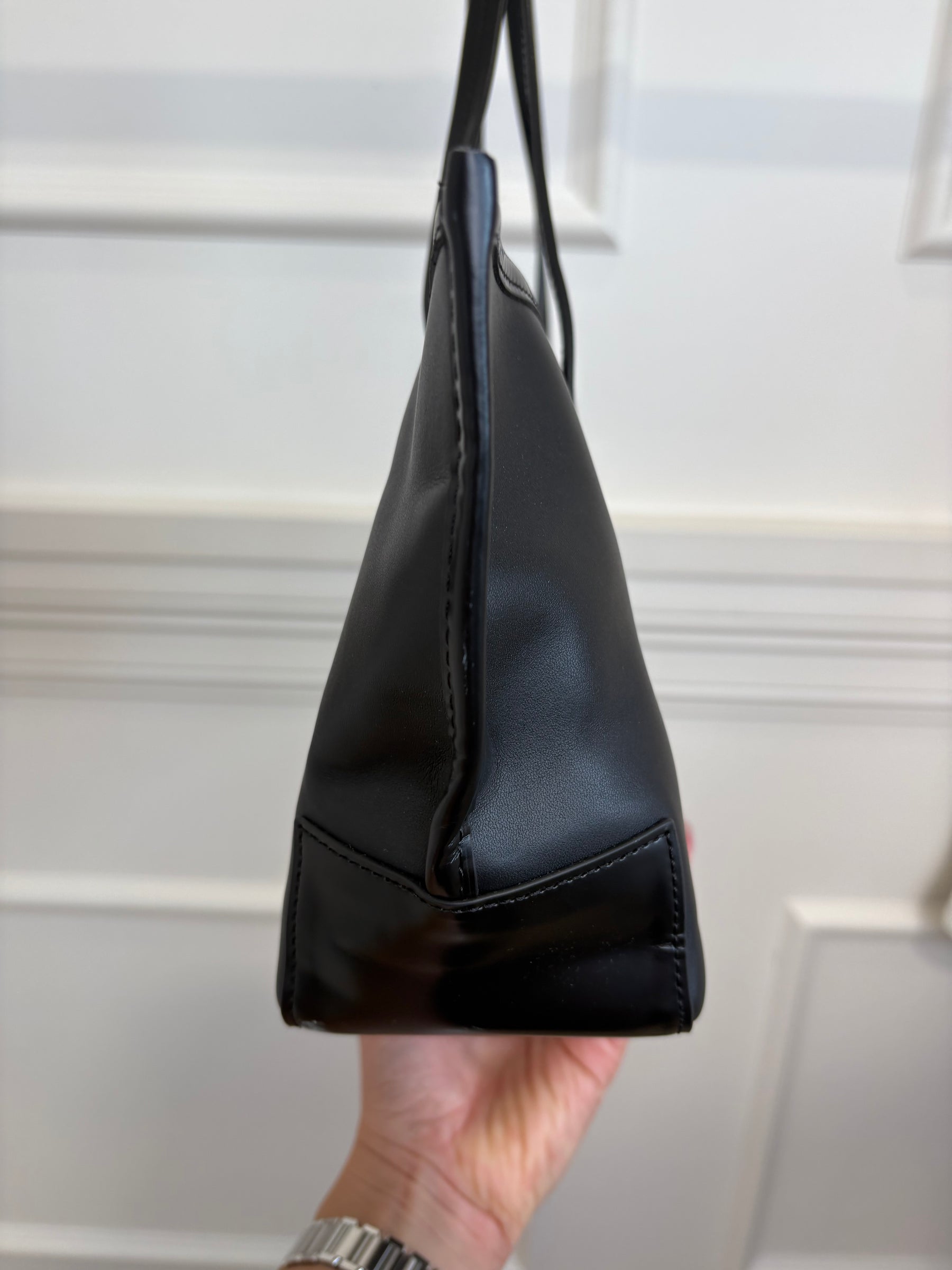 St Agni. Black Leather Slim Bateau Tote