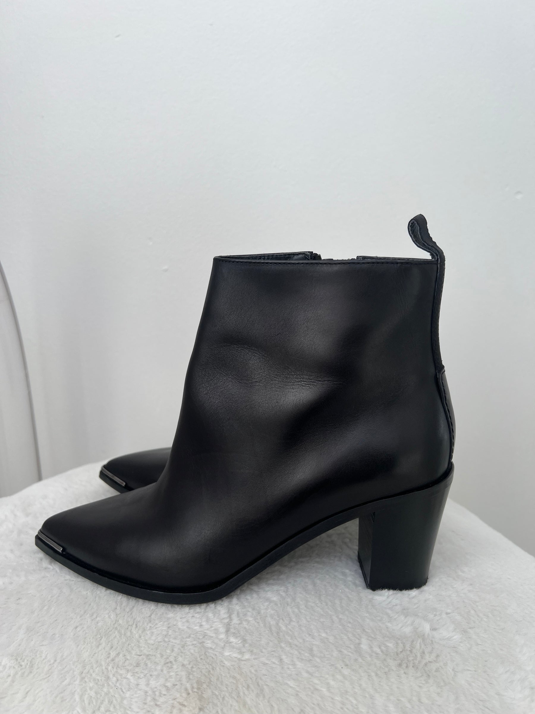 Acne Black Leather Pointed Ankle Boots, 38