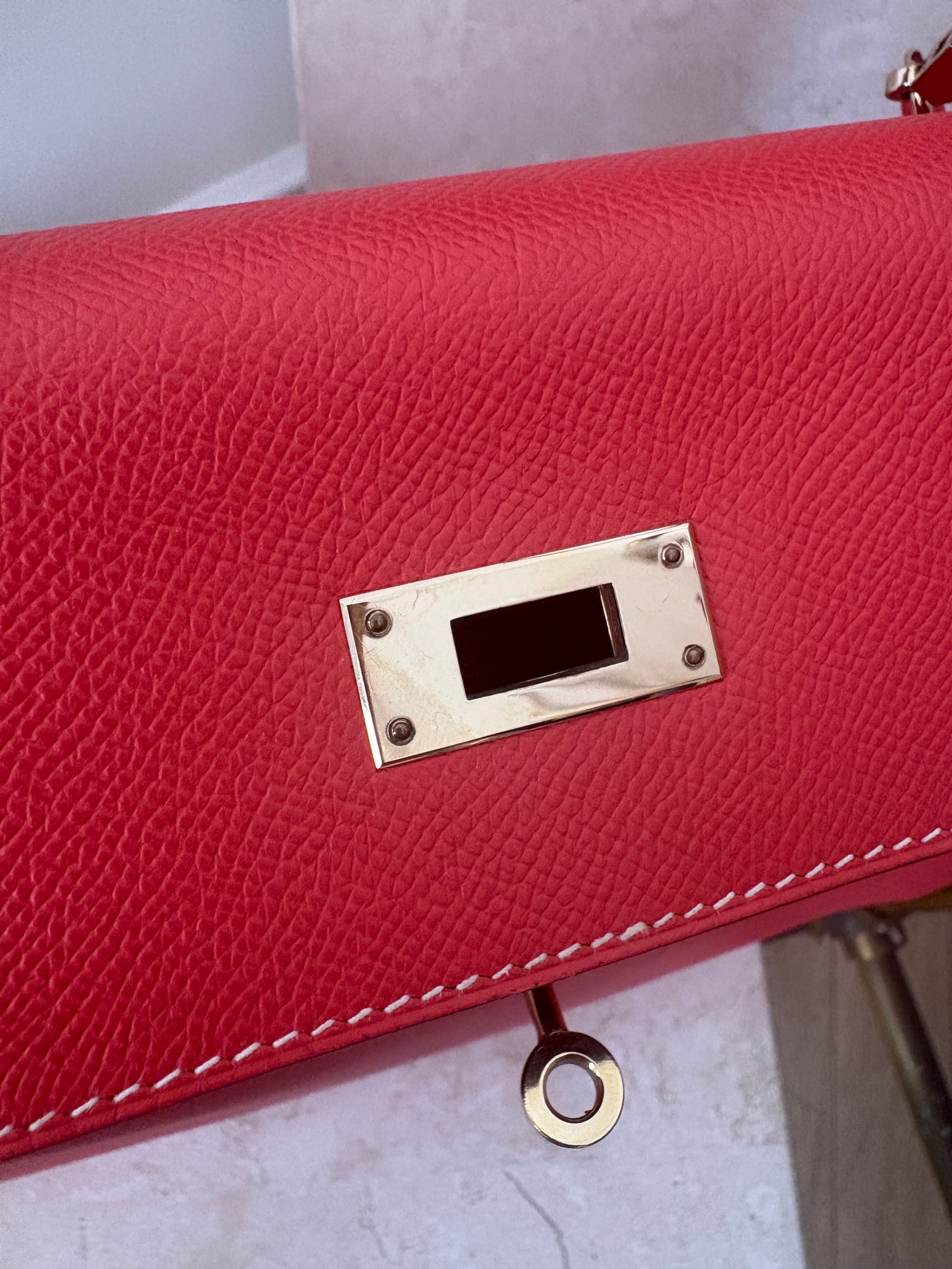 Hermès Candy Kelly Retourne 35 in Rose Jaipur Epsom Leather with Gold Leather Interior and Permabrass Hardware