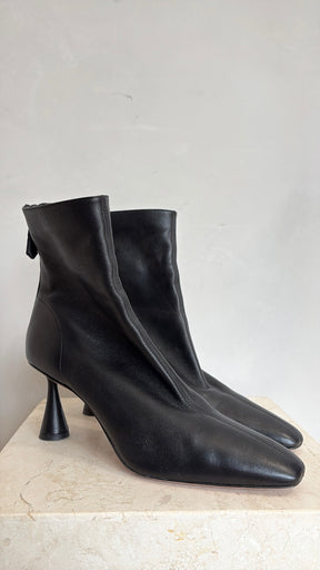 Aquazzura Black Leather  Boots With Heal, 40.5