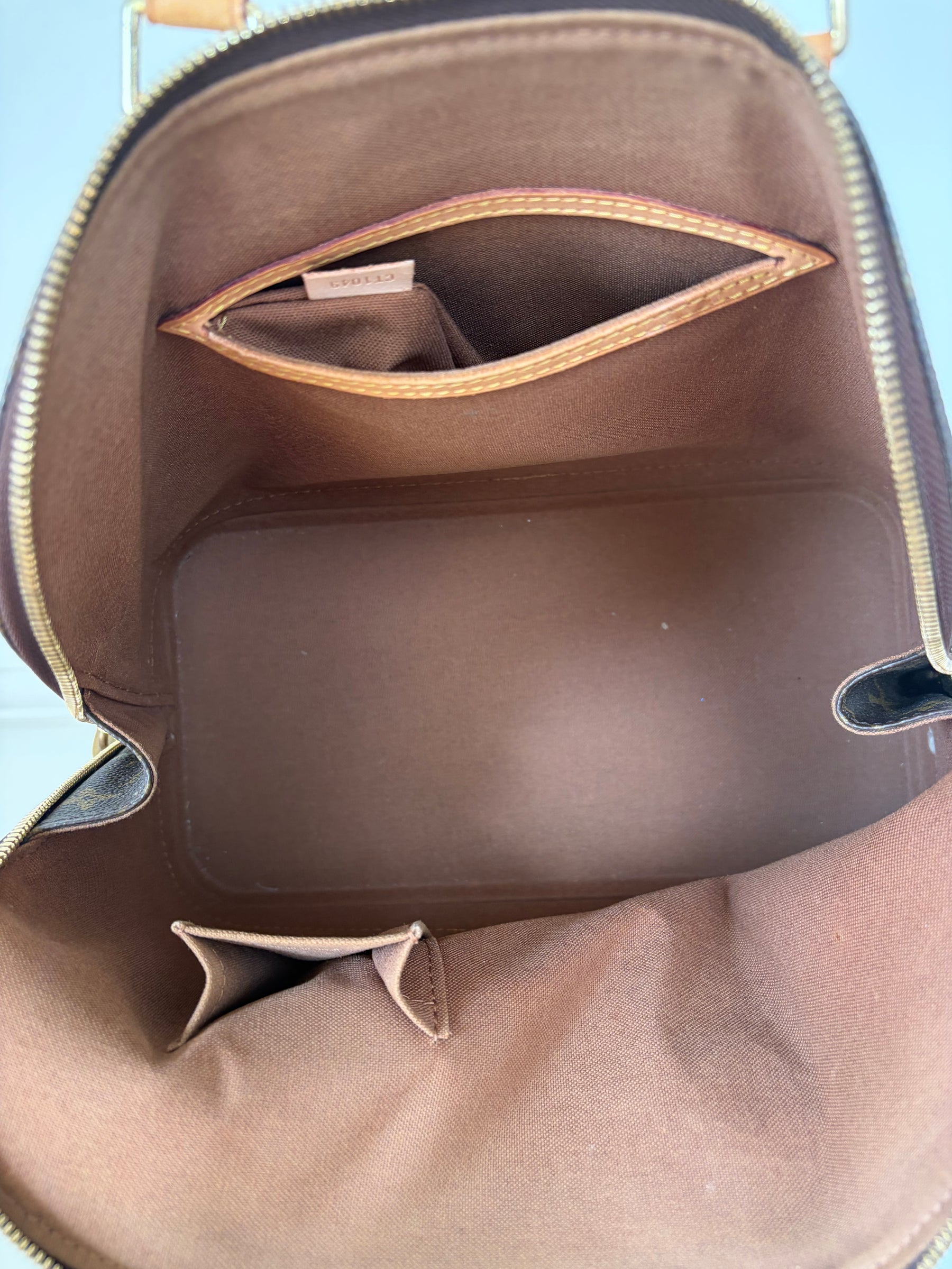 Louis Vuitton Canvas Monogram Alma PM