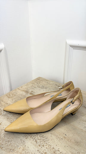 Prada Almond Patent Pointed Kitten Heel, 39