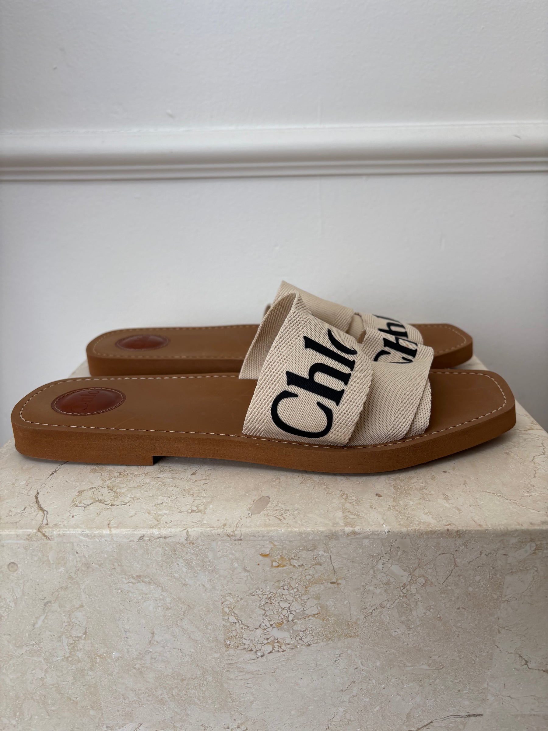 Chloé Cream Canvas Logo Woody Slides, 42