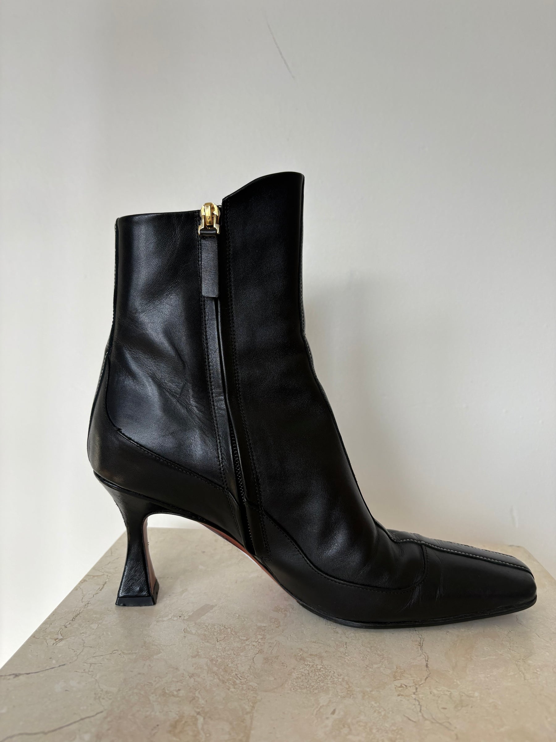 Manu Atelier Black Leather Sqaure Toe Heeled Ankle Boots, 37
