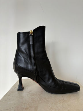 Manu Atelier Black Leather Sqaure Toe Heeled Ankle Boots, 37