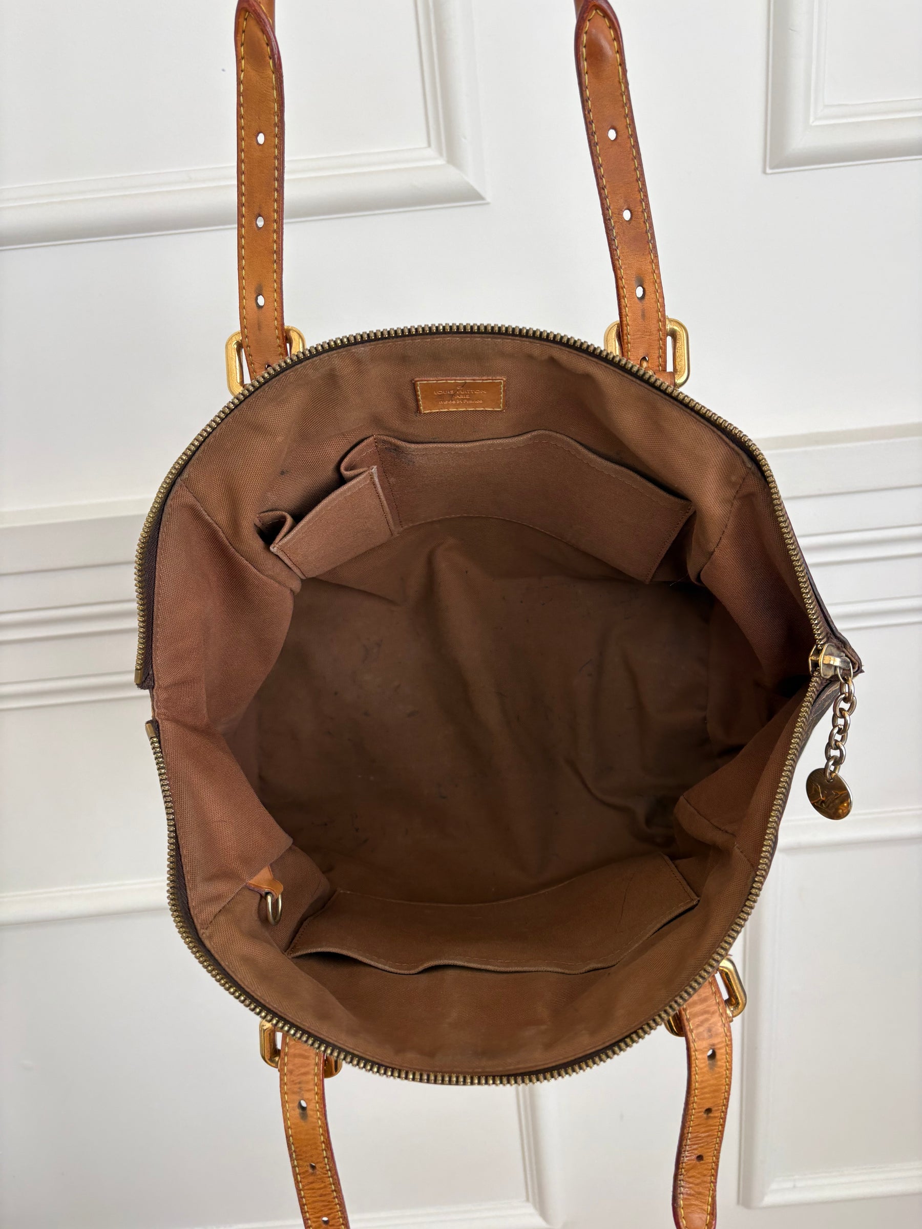 Louis Vuitton Turenne Monogram, S