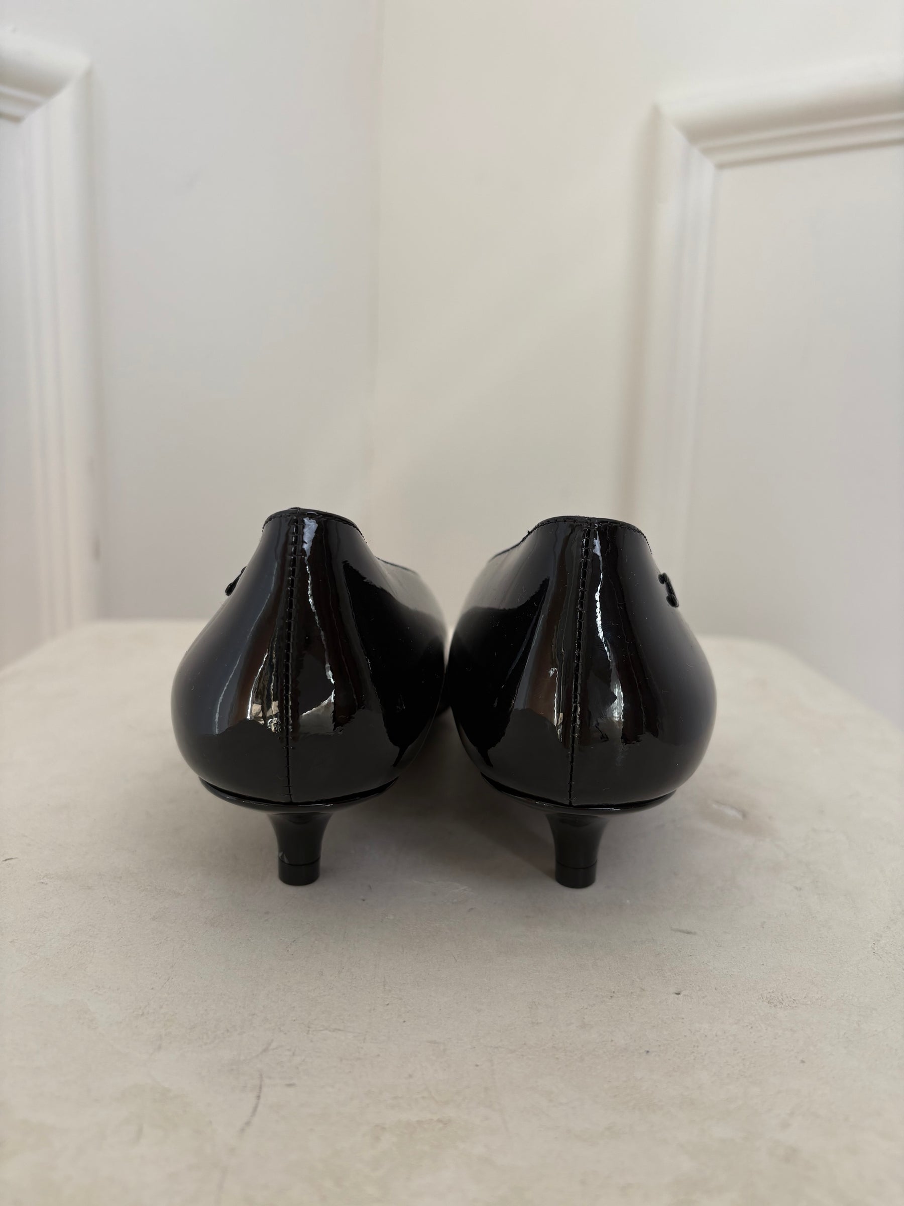 Chanel Black Patent Pointed Pumps, 37 C