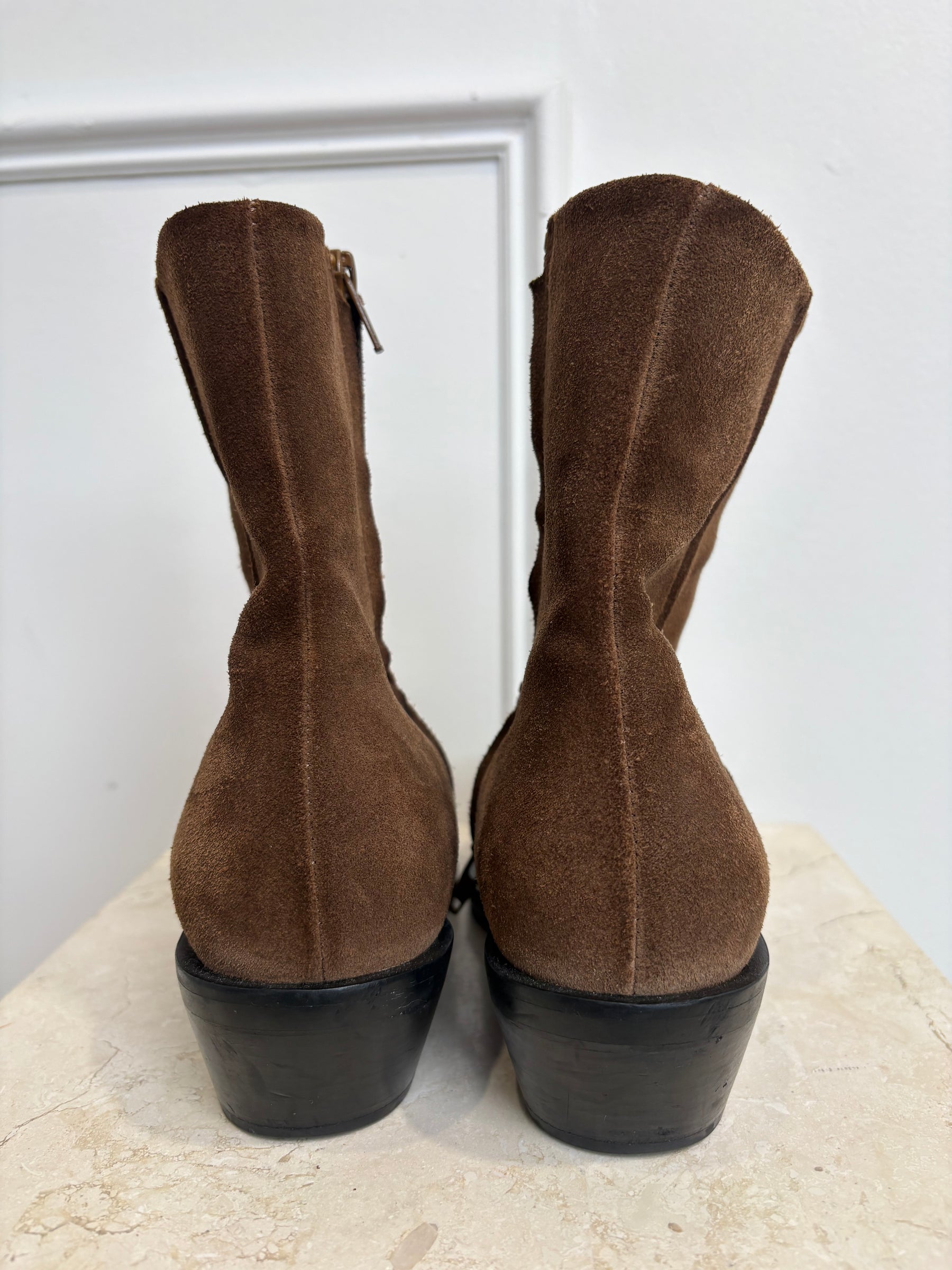 A Emery Hudson Brown Suede Ankle Boots, 39