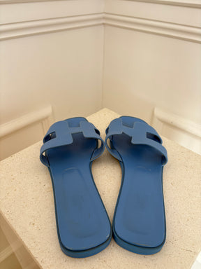 Hermès Blue Leather Oran Sandals, 41